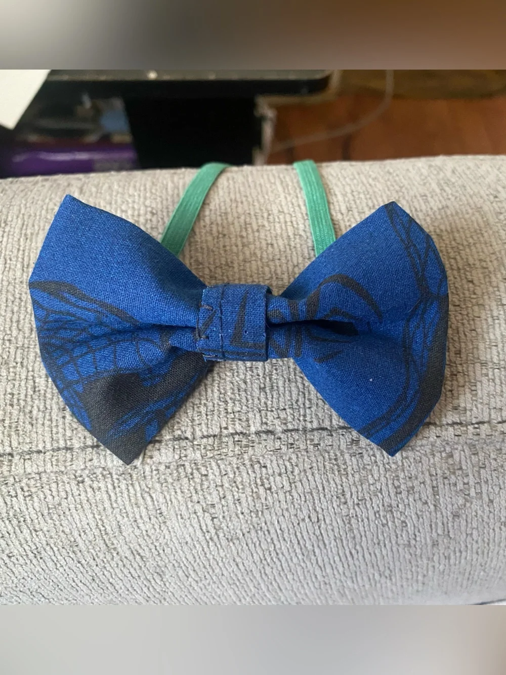 Spider-Man Blue Fabric Bow tie with Green Elastic - Unbranded